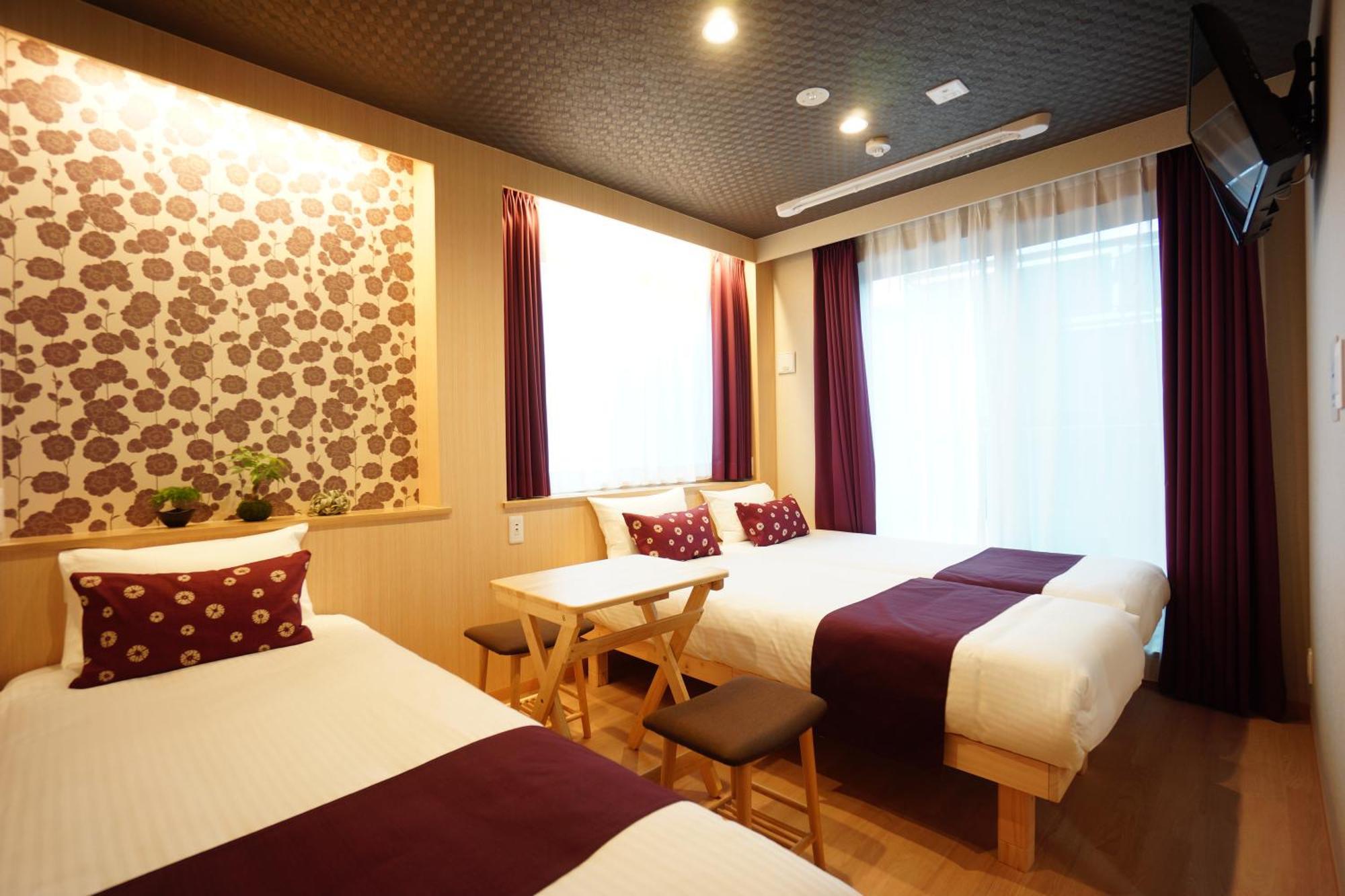 Rona Hotel Tokyo Exterior photo